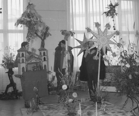 Quiz. Przeboje świąteczne z czasów PRL-u. Tak wtedy śpiewano o zimie i Bożym Narodzeniu! 