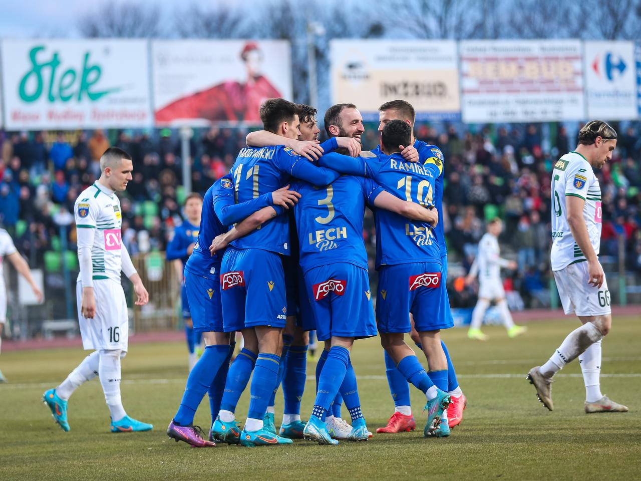 Lech rozgromił Olimpię i zameldował się w finale Pucharu Polski! Piękna przygoda trzecioligowca dobiegła końca na oczach Michniewicza [WYNIK]