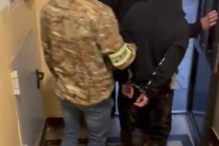 Napadł na mężczyznę, wykorzystał seksualnie i ograbił. Horror w drodze z dyskoteki. Podejrzany zatrzymany