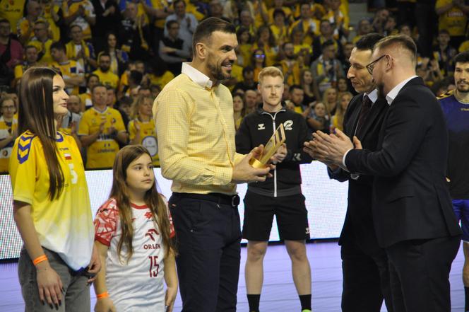 Michał Jurecki, dyrektor sportowy Industrii Kielce dostał nagrodę Supergladiatora