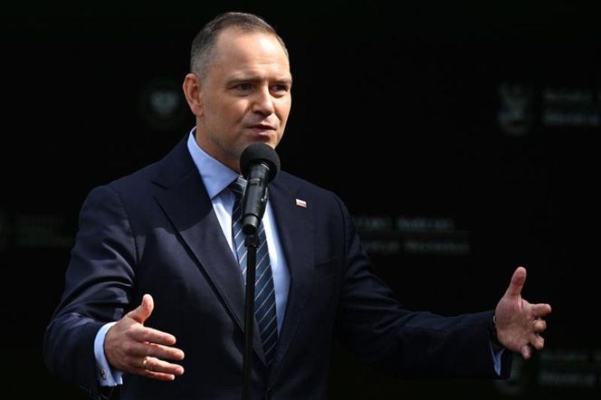 Karol Nawrocki zaprzysiężony: czy nowy prezydent RP przeszedł badania lekarskie?