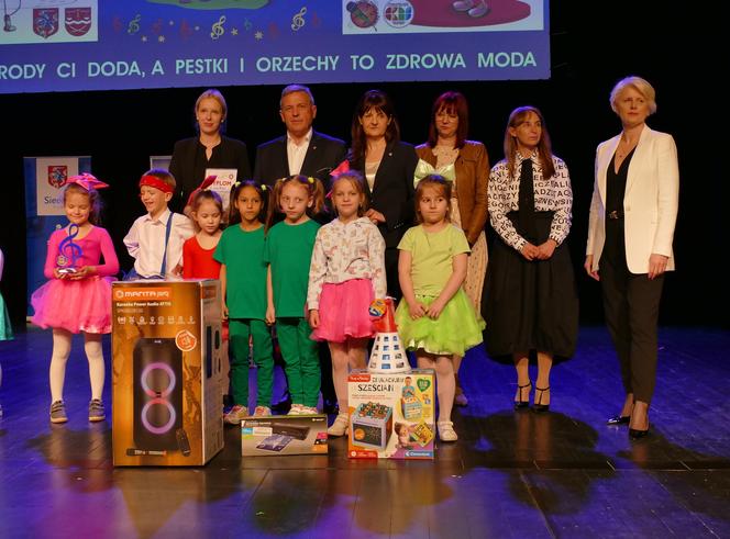 W powiatowym etapie Festiwalu Piosenki o Zdrowiu wzięli udział uczniowie z 44 placówek edukacyjnych z miasta Siedlce i powiatu siedleckiego