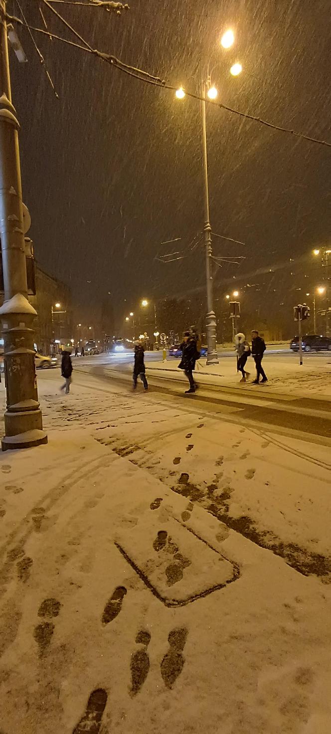 Takiej zimy we Wrocławiu  nie było od kilku lat. Zobacz te piękne ośnieżone miejsca