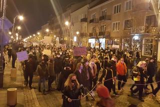 Strajk kobiet w Polsce. Czy katolik może protestować? Stanowczy głos Kościoła! Decyzja może zaskoczyć
