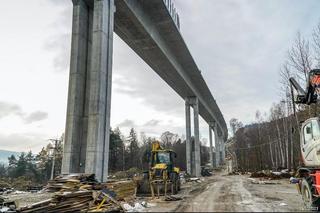 Budują Trasę S1 w Beskidach. Obejście Węgierskiej Górki jest najtrudniejszym zadaniem