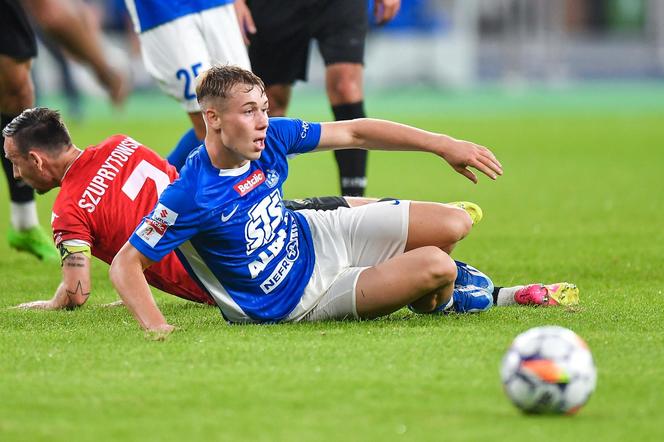 Tłumy kibiców na Stadionie Śląskim. Ruch Chorzów zmierzył się z Pogonią Siedlce