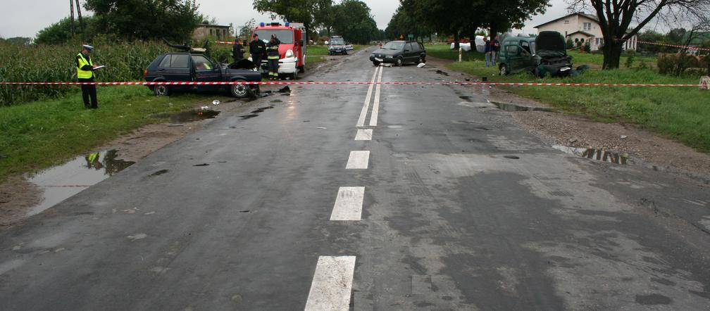 Janiszewo: Wypadek - nie żyje jedna osoba, cztery są ranne