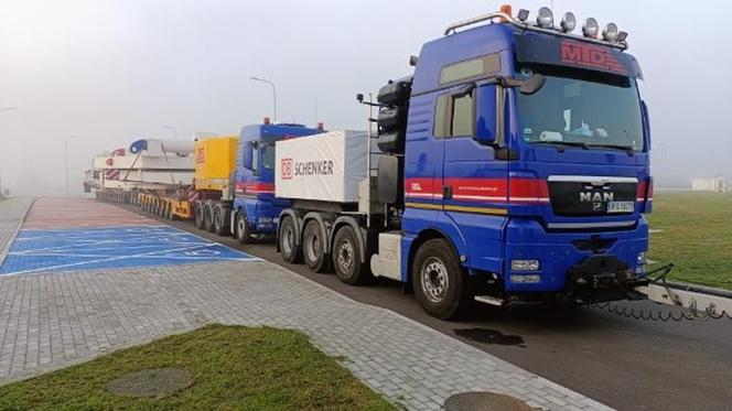 Transport wielkiego „kreta” idzie zgodnie z planem. Wiemy kiedy dotrze do woj. lubelskiego! [WIDEO, GALERIA]