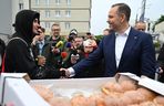 Karol Nawrocki w Gdańsku rozdawał pączki