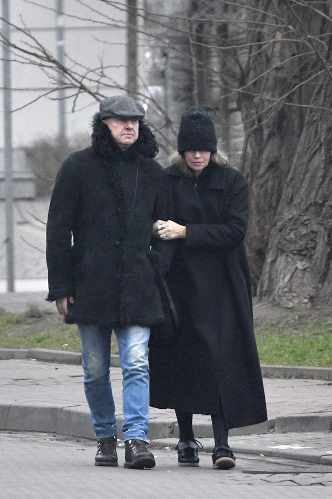 Amant zabrał żonę na pączki 