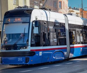 Wszystkie Swingi wyjechały na tory