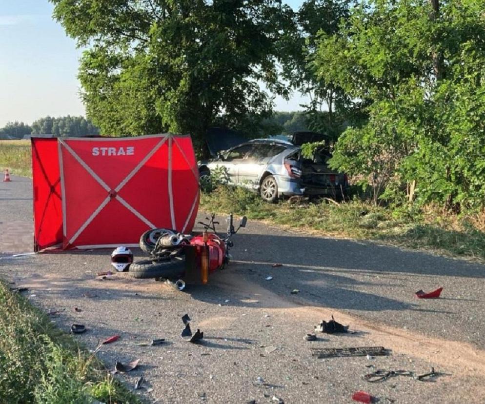 Śmiertelny wypadek w Chrząstowie. Motocyklista nie żyje