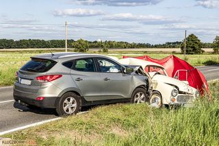 Dwie osoby zginęły, 4-osobowa rodzina w szpitalu! Makabryczny finał długiego weekendu