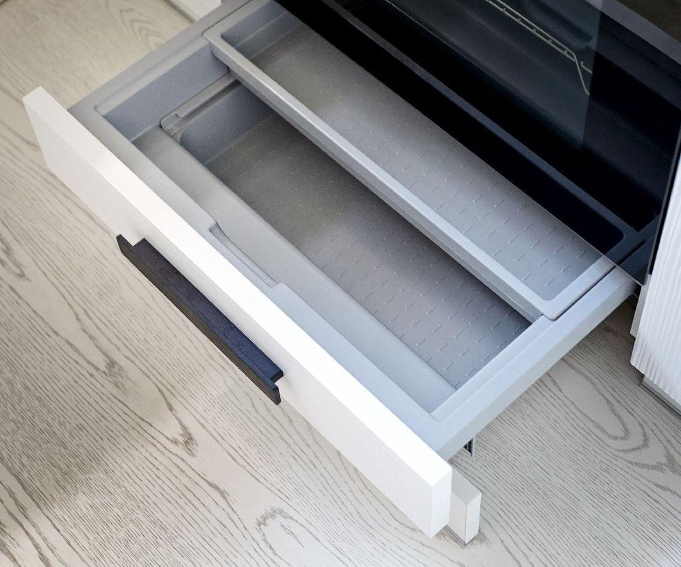 do czego służy szuflada pod piekarnikiem