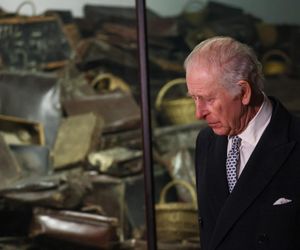 Karol III uczcił w Auschwitz pamięć ofiar Holokaustu