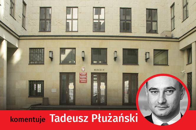 Opinie SE - Płużański - zdjecie w tle Sąd Okręgowy w Warszawie