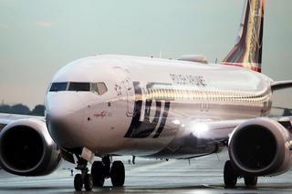 HORROR na Okęciu!  Boeing 737 z Tel Awiwu lądował z USZKODZONĄ oponą! 