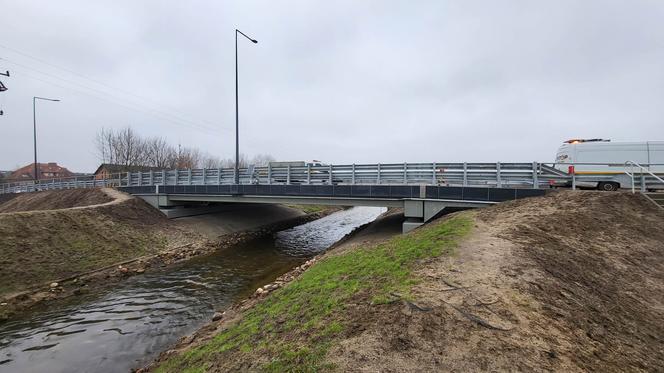 Nowy most na rzece Długiej