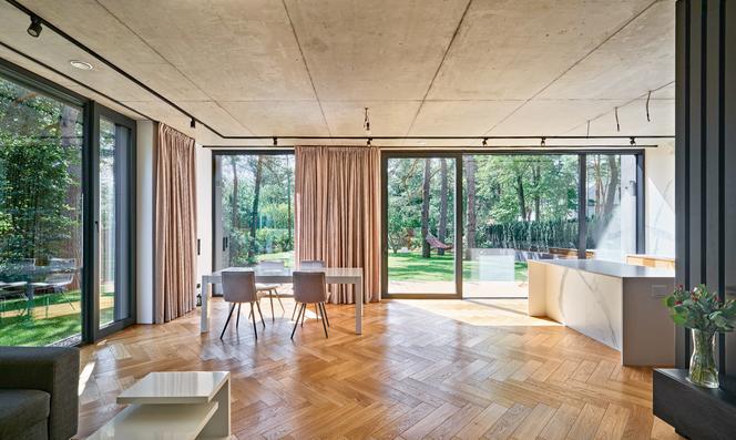 Nowoczesna stodoła – dom dla dwóch rodzin