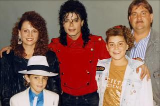 Leaving Neverland: trailer filmu zapowiada skandal! Czy Michael Jackson molestował dzieci?