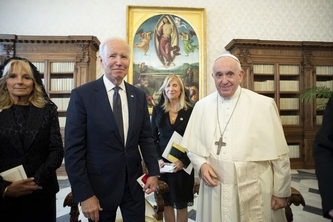 Światowi przywódcy u boku papieża Franciszka