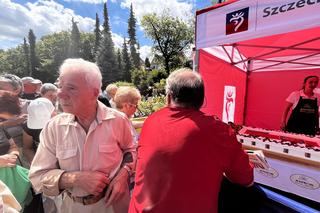 Pan Tadeusz - pierwszy smakosz torcika 