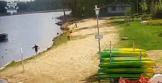 Uratował dwóch tonących chłopców. Służby udostępniły mrożące krew w żyłach nagranie