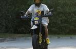 Justin Bieber na motocyklu