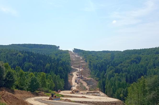 Budowa drogi ekspresowej S19 Babica - Jawornik i najwyższej estakady w Polsce