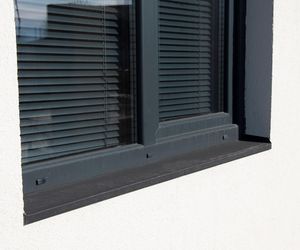 Minimalistyczny parapet 