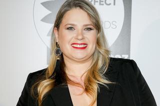 Tak mieszka Ela Romanowska. Niewielkie mieszkanie dzieli z ukochanym... i czterema zwierzakami