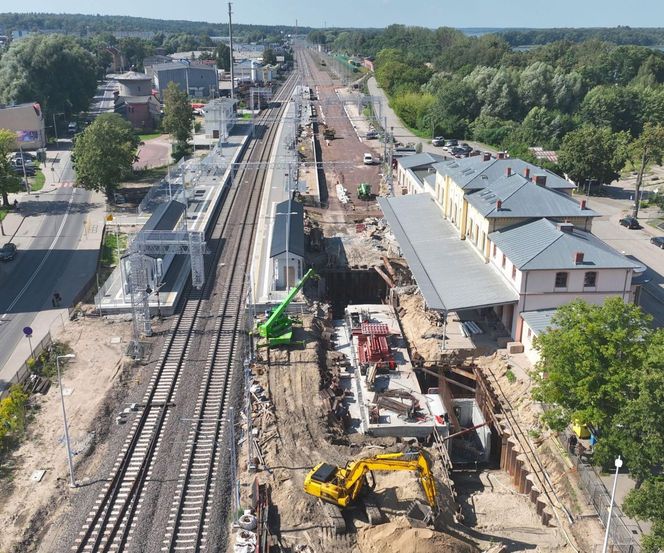 Modernizacja stacji kolejowej na Mazurach nabiera tempa. Na jakim etapie są prace?