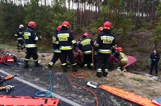 MAKABRYCZNY wypadek w Łódzkiem. Cztery osoby NIE ŻYJĄ