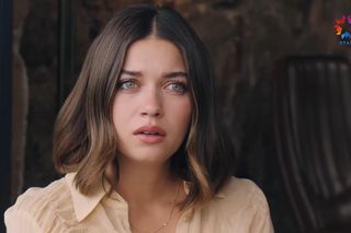 Zaręczyny Ferita i Diyary w serialu Złoty chłopak