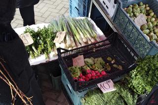 Małgorzata Tusk. Zakupy na bazarku