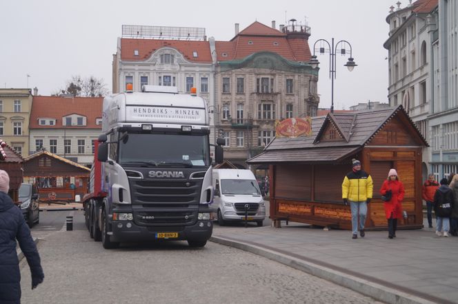 Trwają przygotowania do Bydgoskiego Jarmarku Świątecznego [ZDJĘCIA]