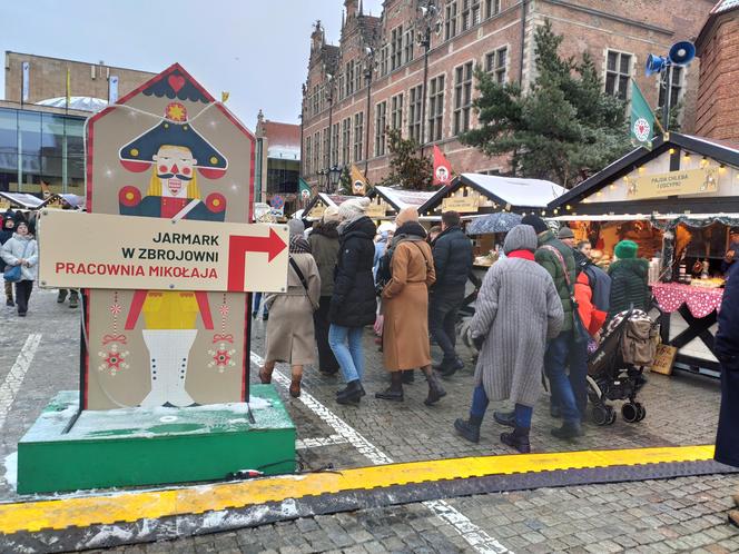 Jarmark Bożonarodzeniowy w Gdańsku. Tłumy na Targu Węglowym