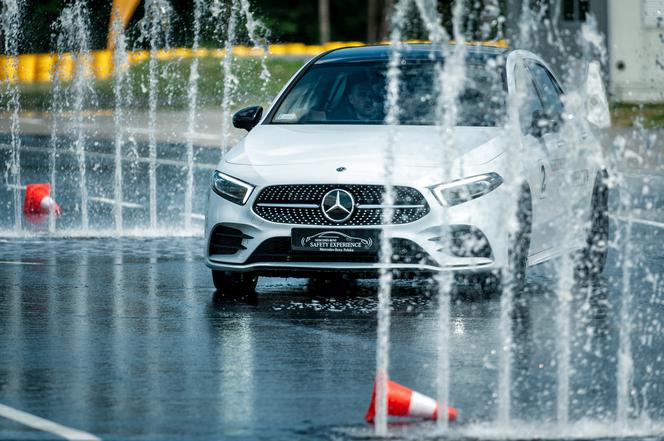 Mercedes-Benz Safety Experience 2019