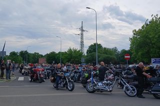 Lśniące maszyny i ryk silników. Do Bydgoszczy przyjechało kilka tysięcy harleyowców