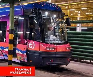 Świąteczne pojazdy na ulicach i torach
