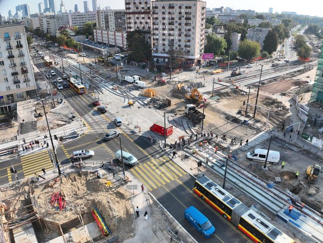 Budowa tramwaju do Dworca Zachodniego w Warszawie we wrześniu 2025 r.
