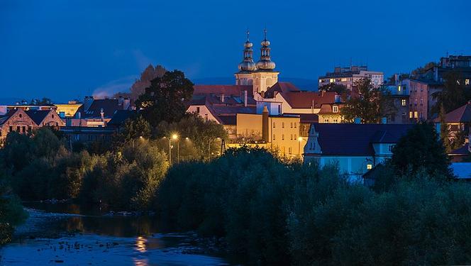 Kłodzko nocą