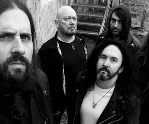Supergrupa, w której grał Joey Jordison powraca. Muzycy zapowiedzieli album w hołdzie dla perkusisty!