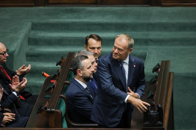 Wszystkie miny Donalda Tuska.