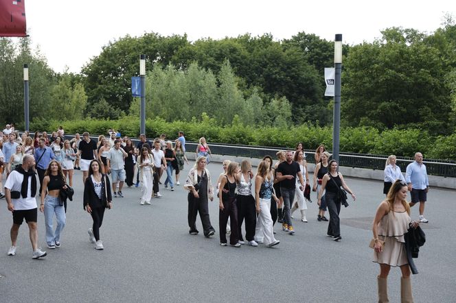 Koncert Jennifer Lopez w Warszawie (25.07.2025) - część pierwsza. Organizatorem koncertu jest Prestige MJM