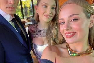 Barwy szczęścia na planie. Ewa (Nicole Bogdanowicz), Oliwka (Wiktoria Gąsiewska), Tomasz Kępski (Jakub Sokołowski) 