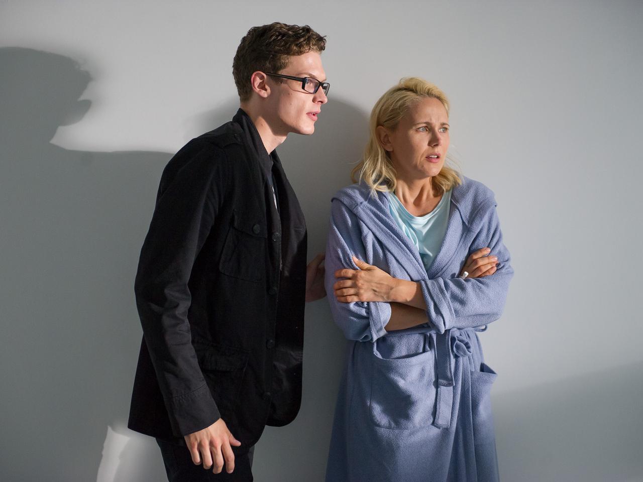 Na Wspólnej odcinek 2033, Ilona Zdybicka (Anna Samusionek), Maks Brzozowski (Adam Fidusiewicz)