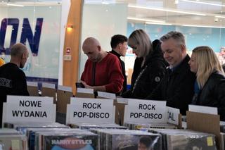 Jesienna Giełda Winyli w Bydgoszczy. Czarne krążki przyciągnęły tłumy [ZDJĘCIA]