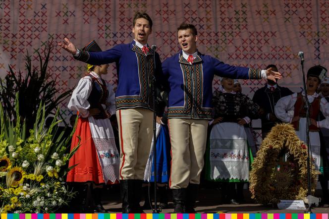 Dożynki Wojewódzkie w Tykocinie. Zaśpiewał Janusz Laskowski i zespół Focus