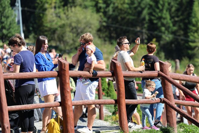 Tłumy w Tatrach w ostatni weekend wakacji